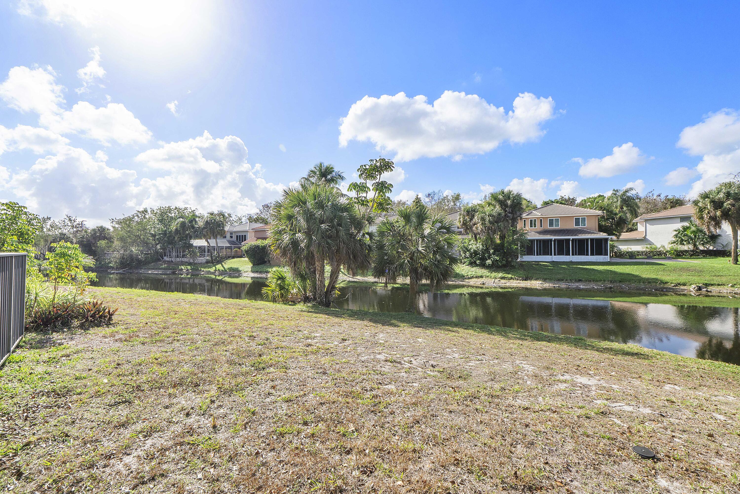 MAPLEWOOD - Residential