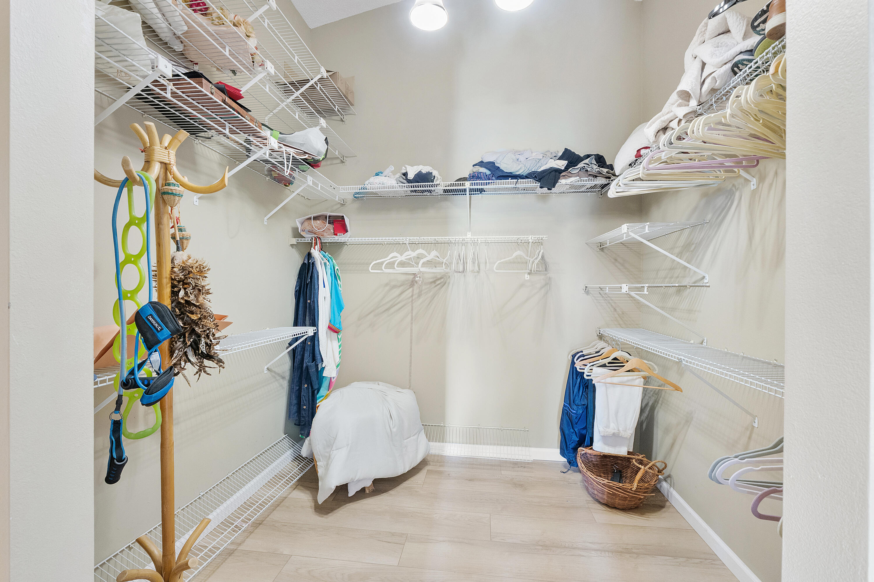 MAPLEWOOD - Residential