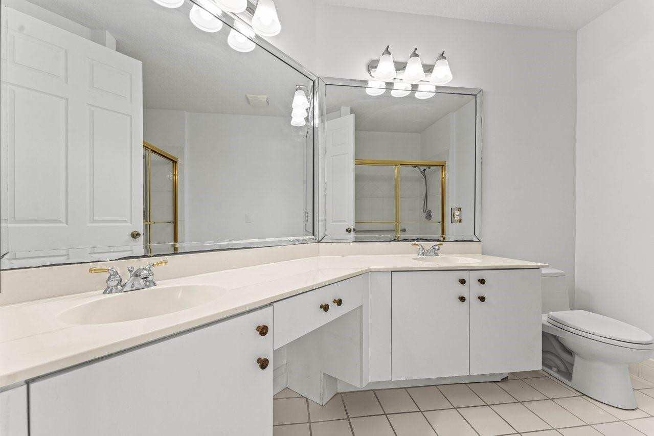 EXETER CONDOMINIUM - Residential