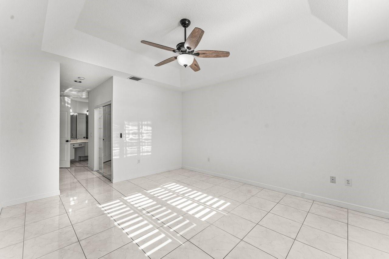 EXETER CONDOMINIUM - Residential