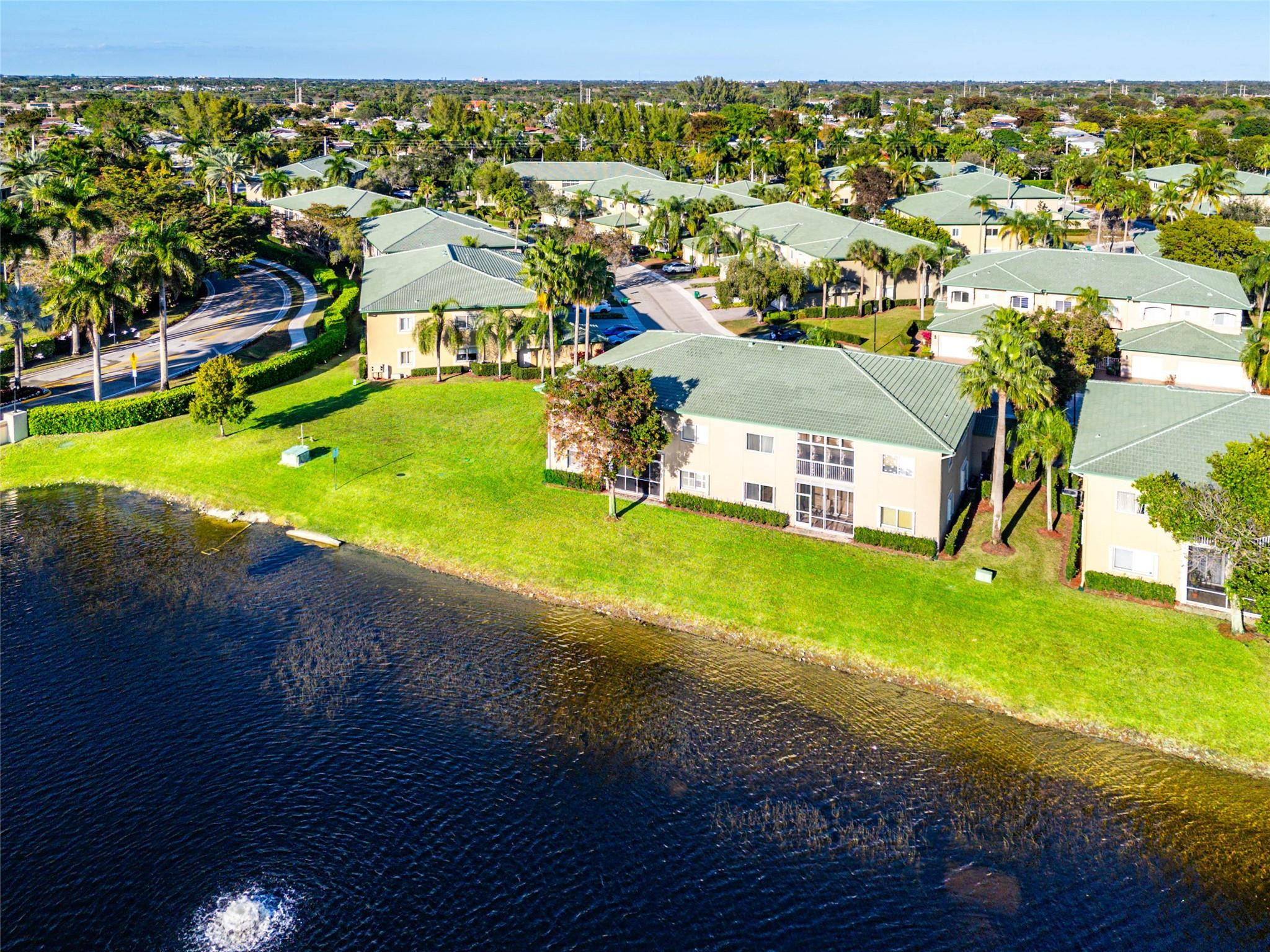 EXETER CONDOMINIUM - Residential