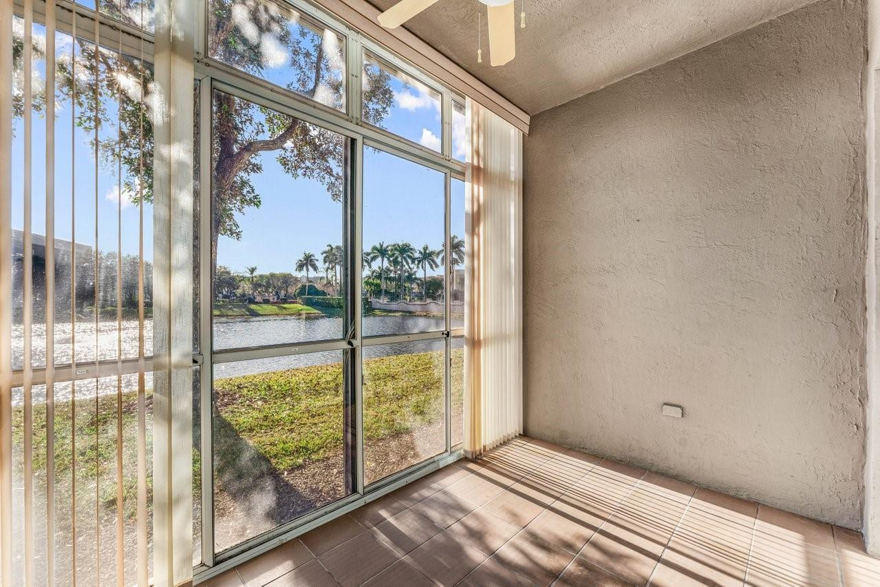 EXETER CONDOMINIUM - Residential