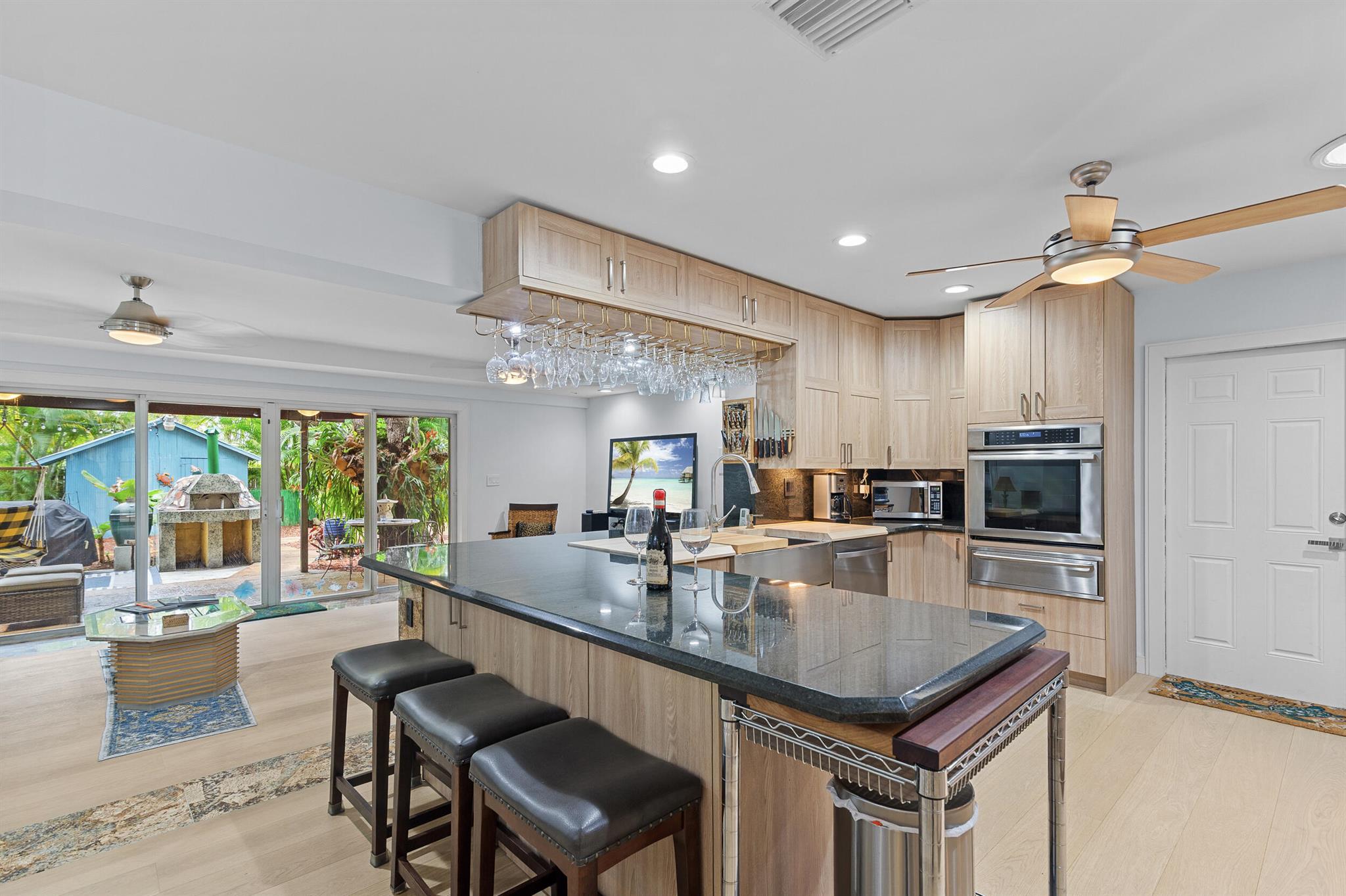 1550 SW 30th Place