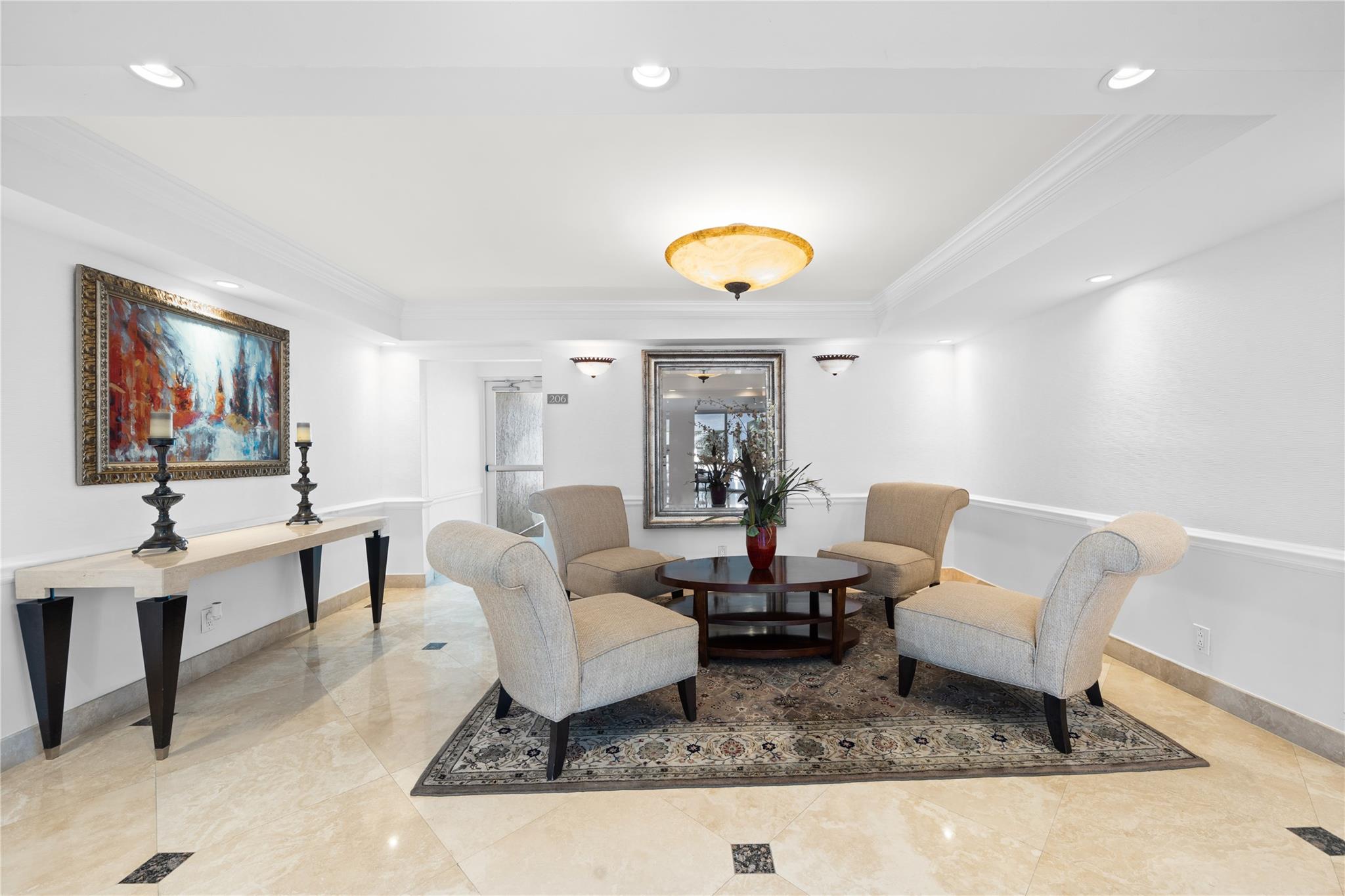 BAYSHORE TOWERS - Residential Lease