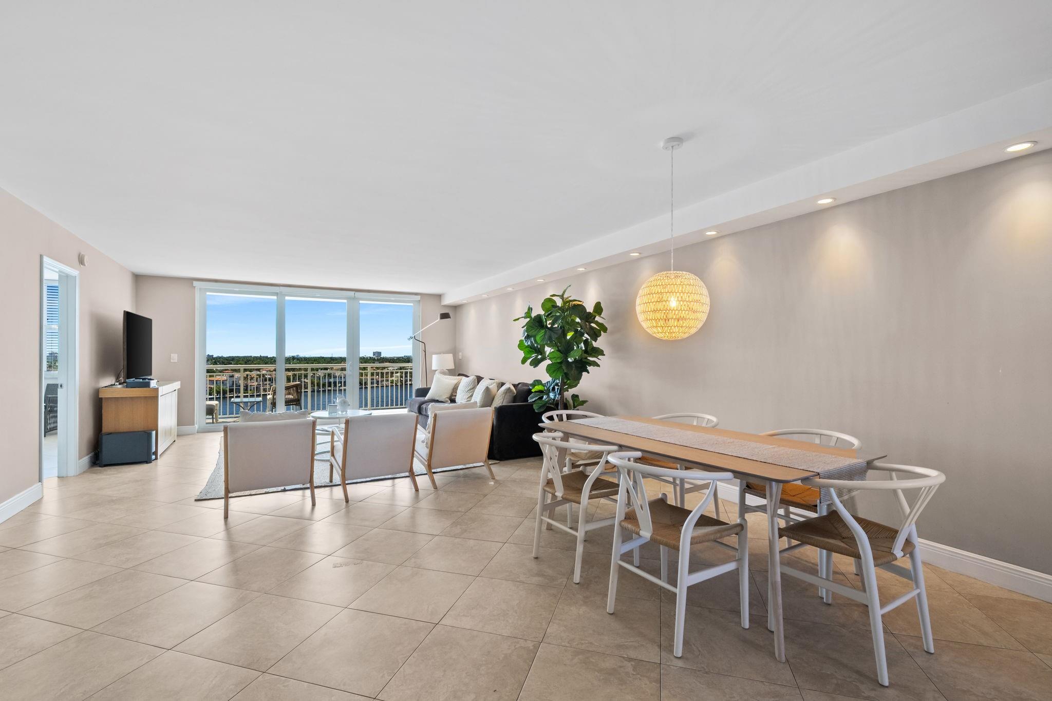 BAYSHORE TOWERS - Residential Lease