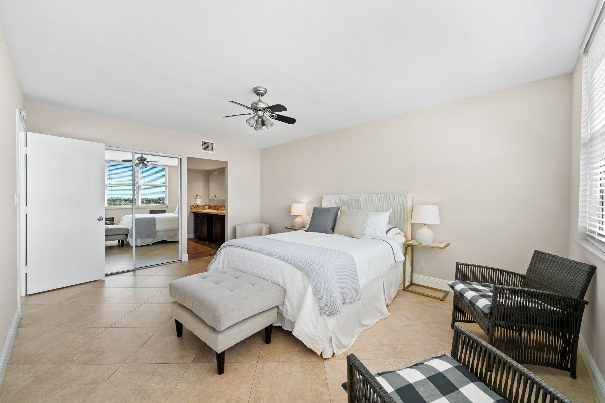 BAYSHORE TOWERS - Residential Lease