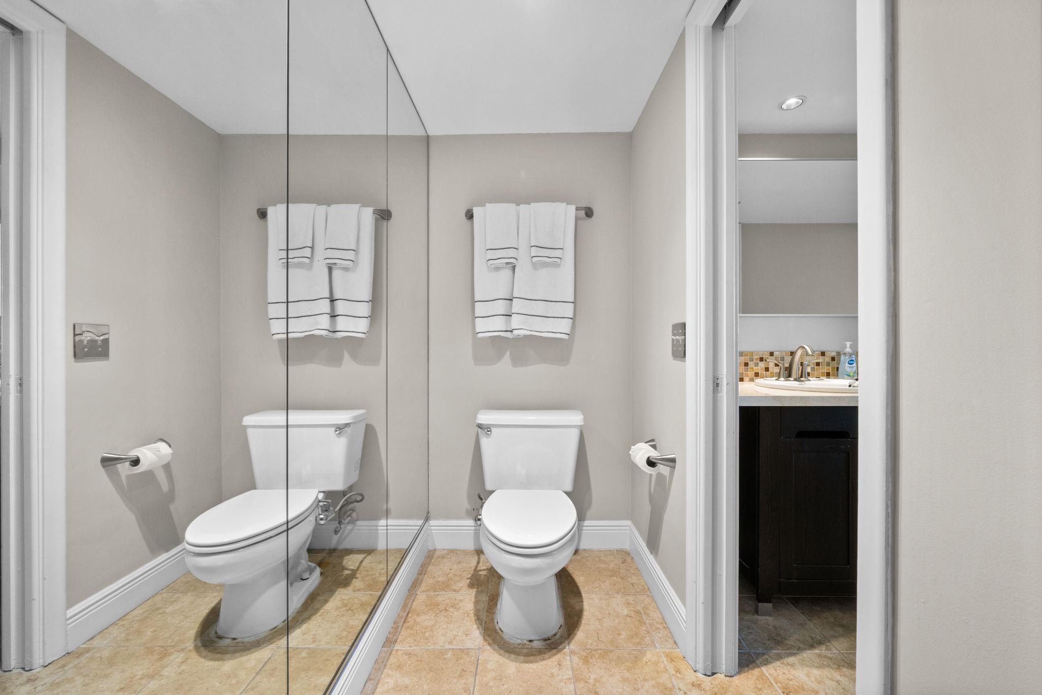 BAYSHORE TOWERS - Residential Lease