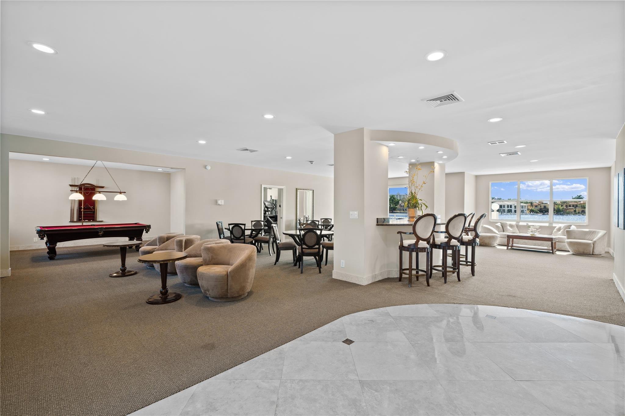 BAYSHORE TOWERS - Residential Lease