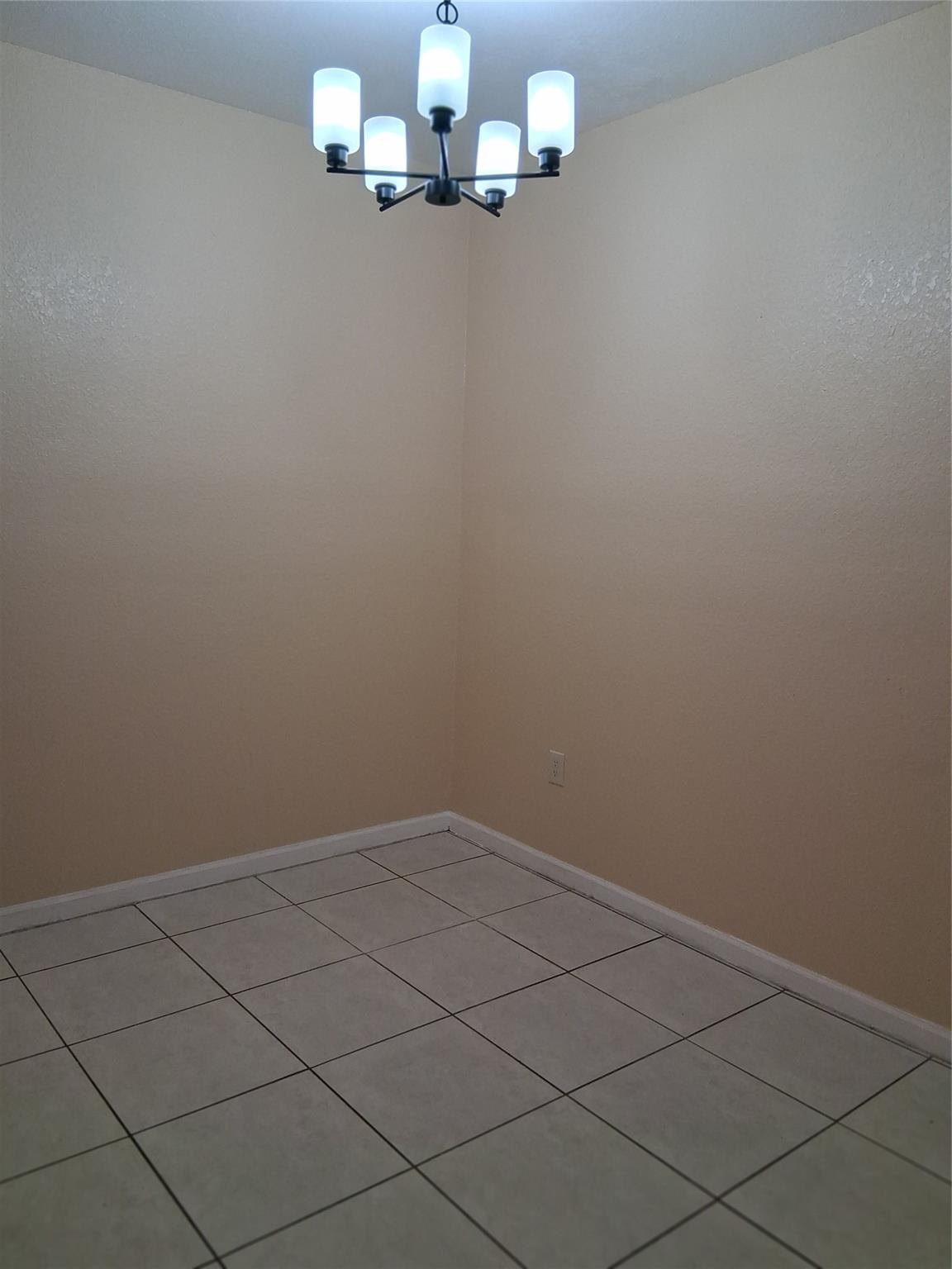 Shoma Twnhms At Keyscove - Residential Lease