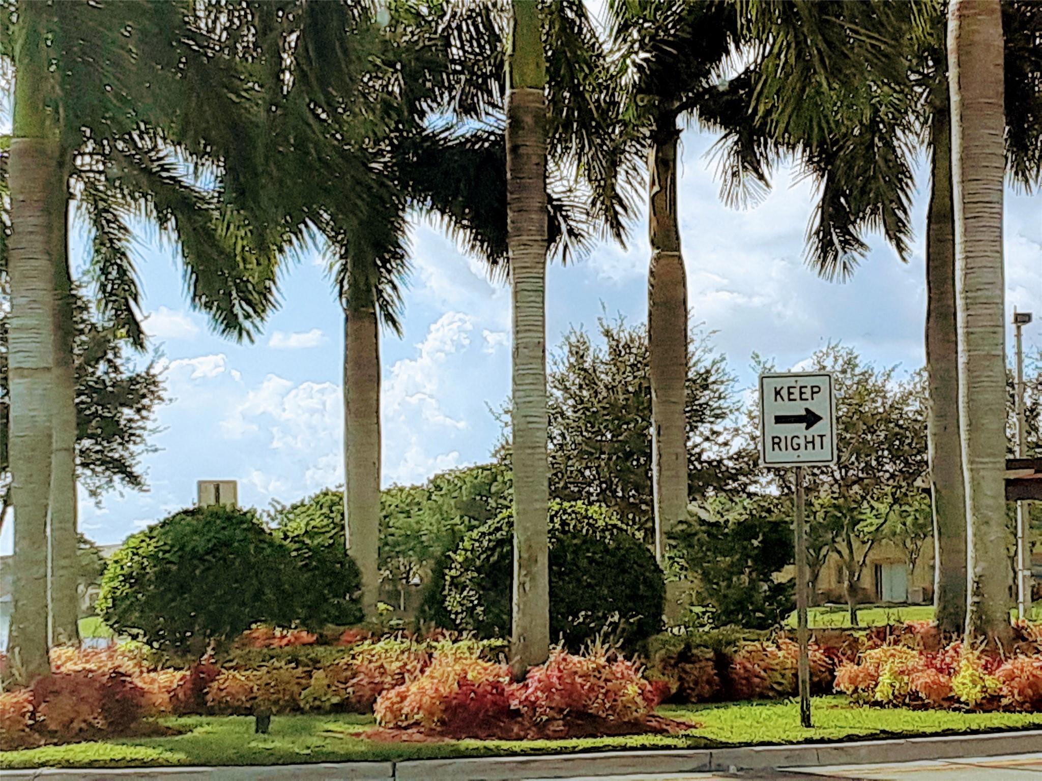 Shoma Twnhms At Keyscove - Residential Lease