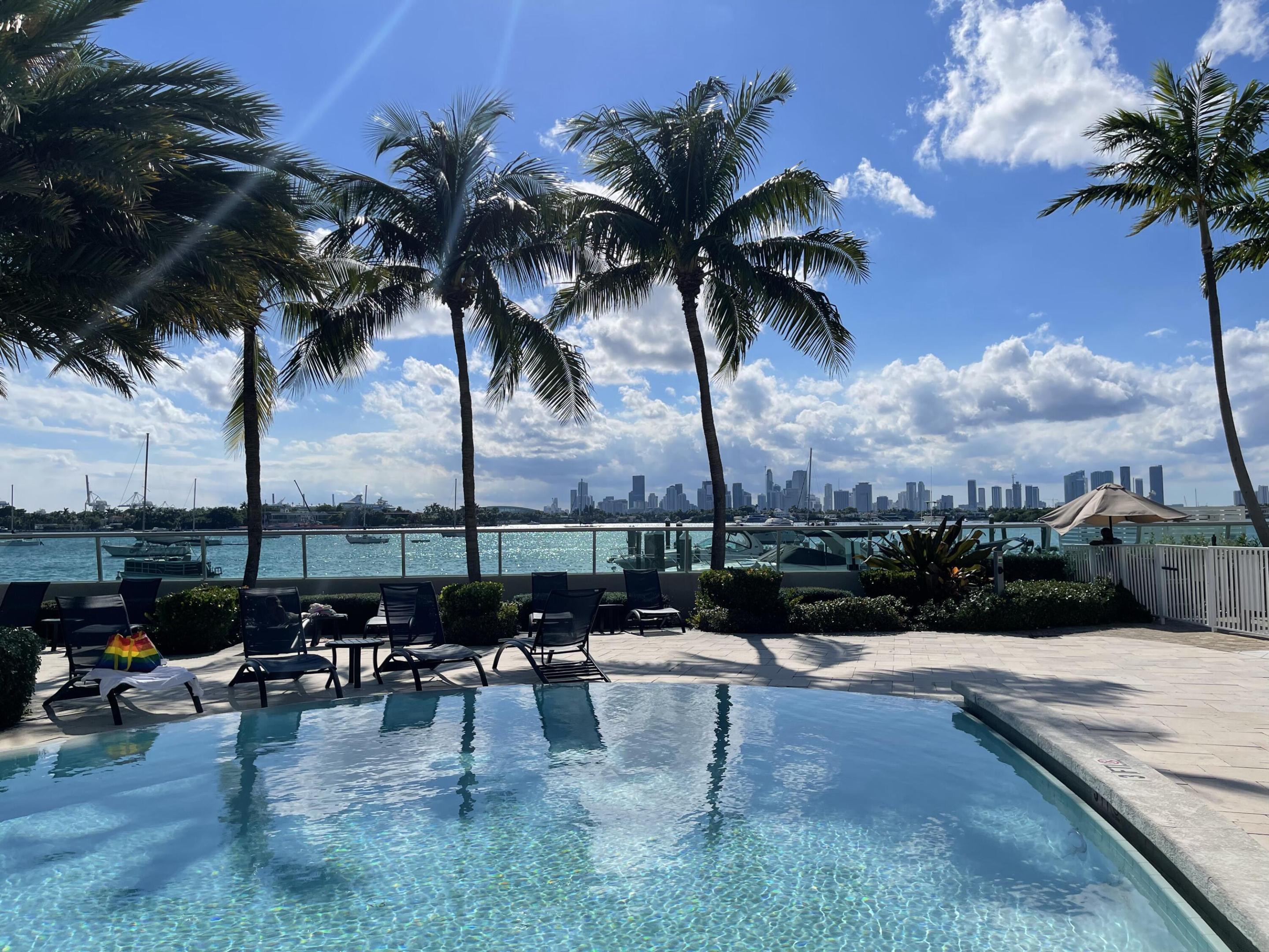 FLAMINGO SOUTH - Residential