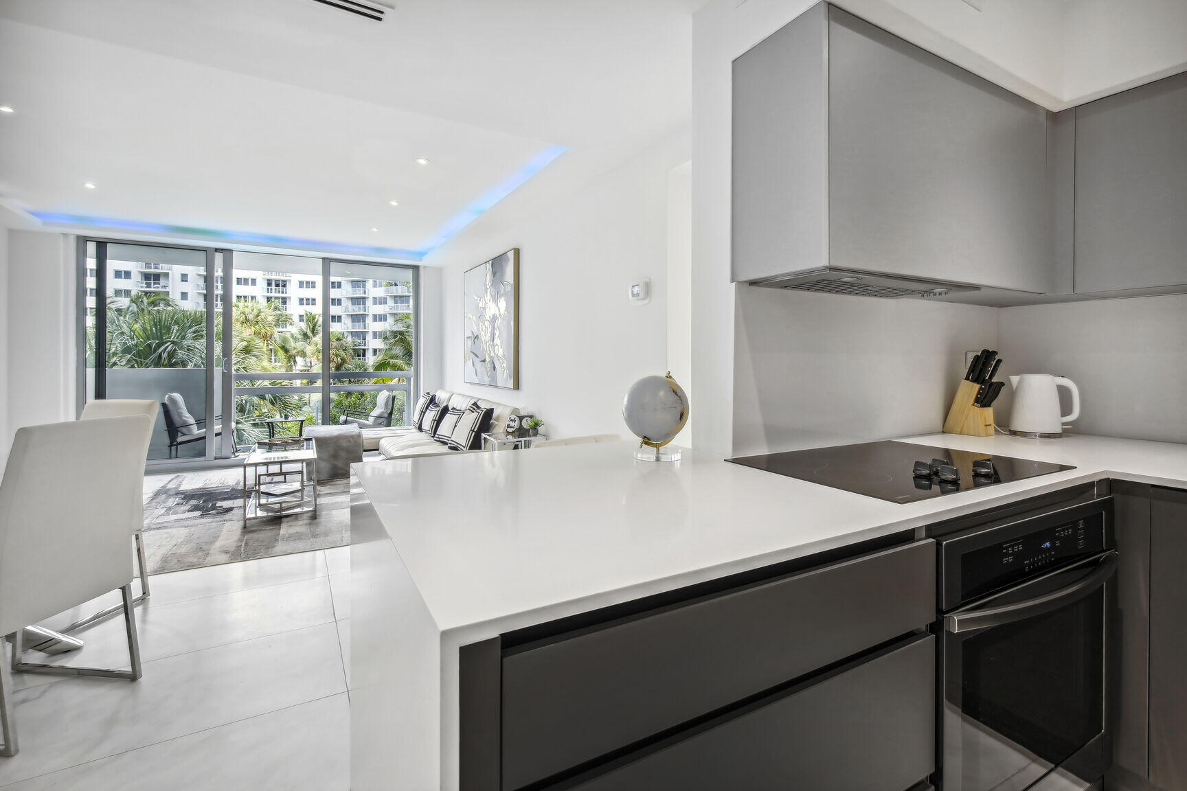 FLAMINGO SOUTH - Residential