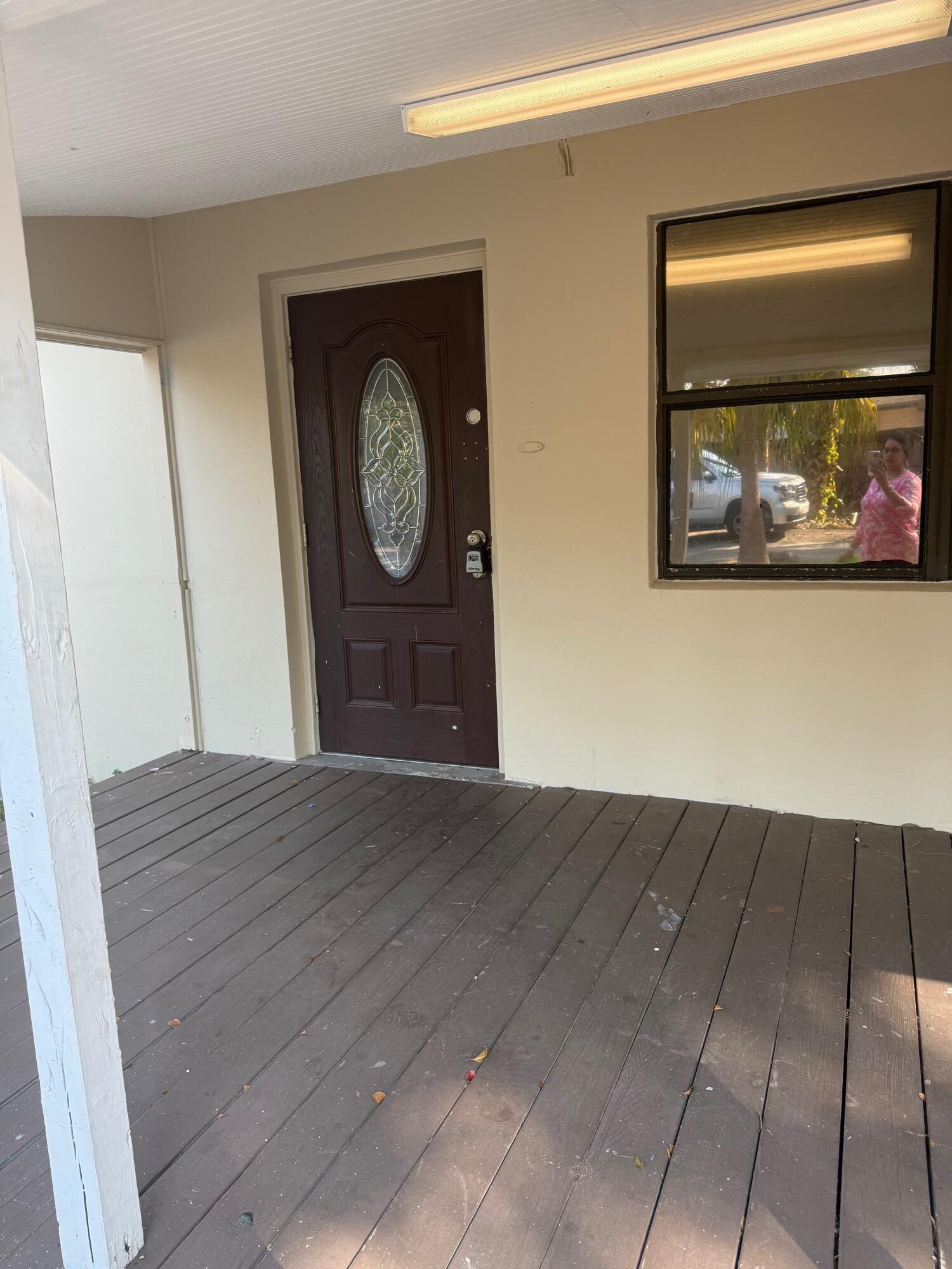 HAVERHILL RIDING ESTS IN - Residential Lease