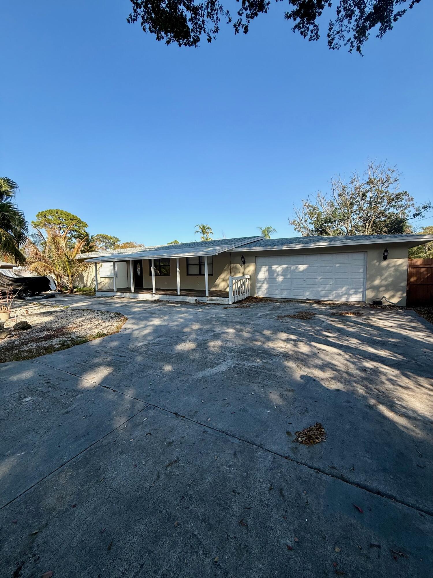 HAVERHILL RIDING ESTS IN - Residential Lease