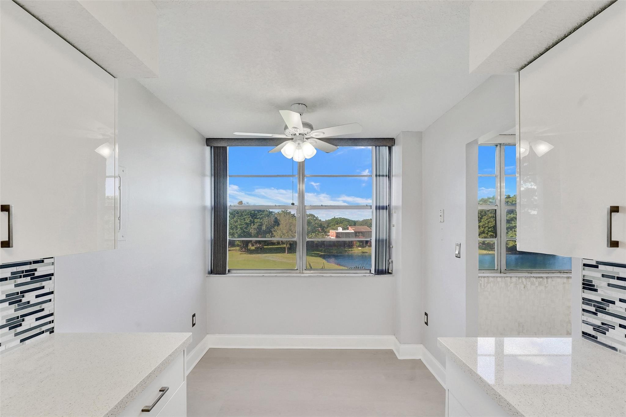 1000 Saint Charles Pl 305