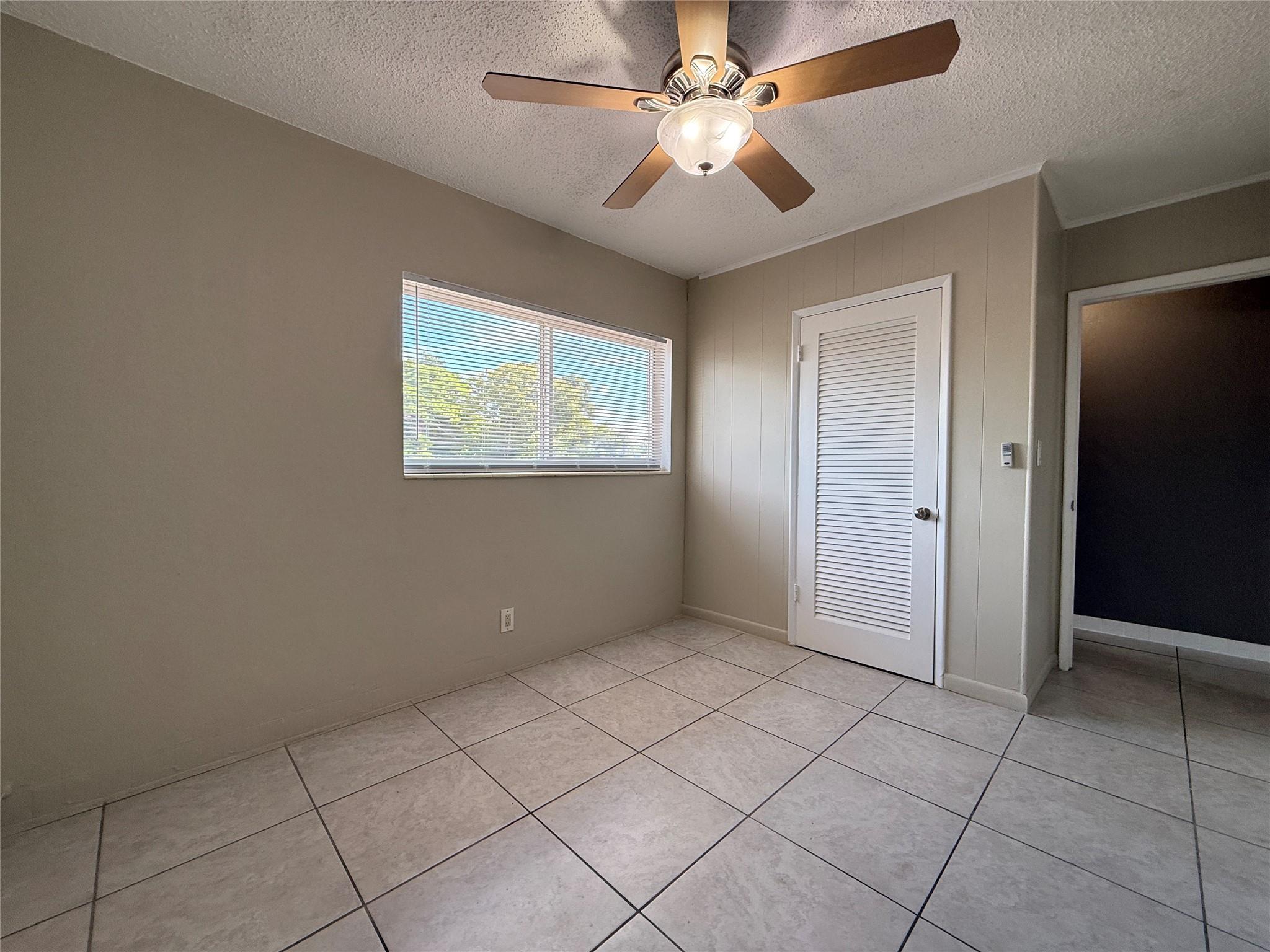 Oakland Park Second Add 1 - Residential Lease