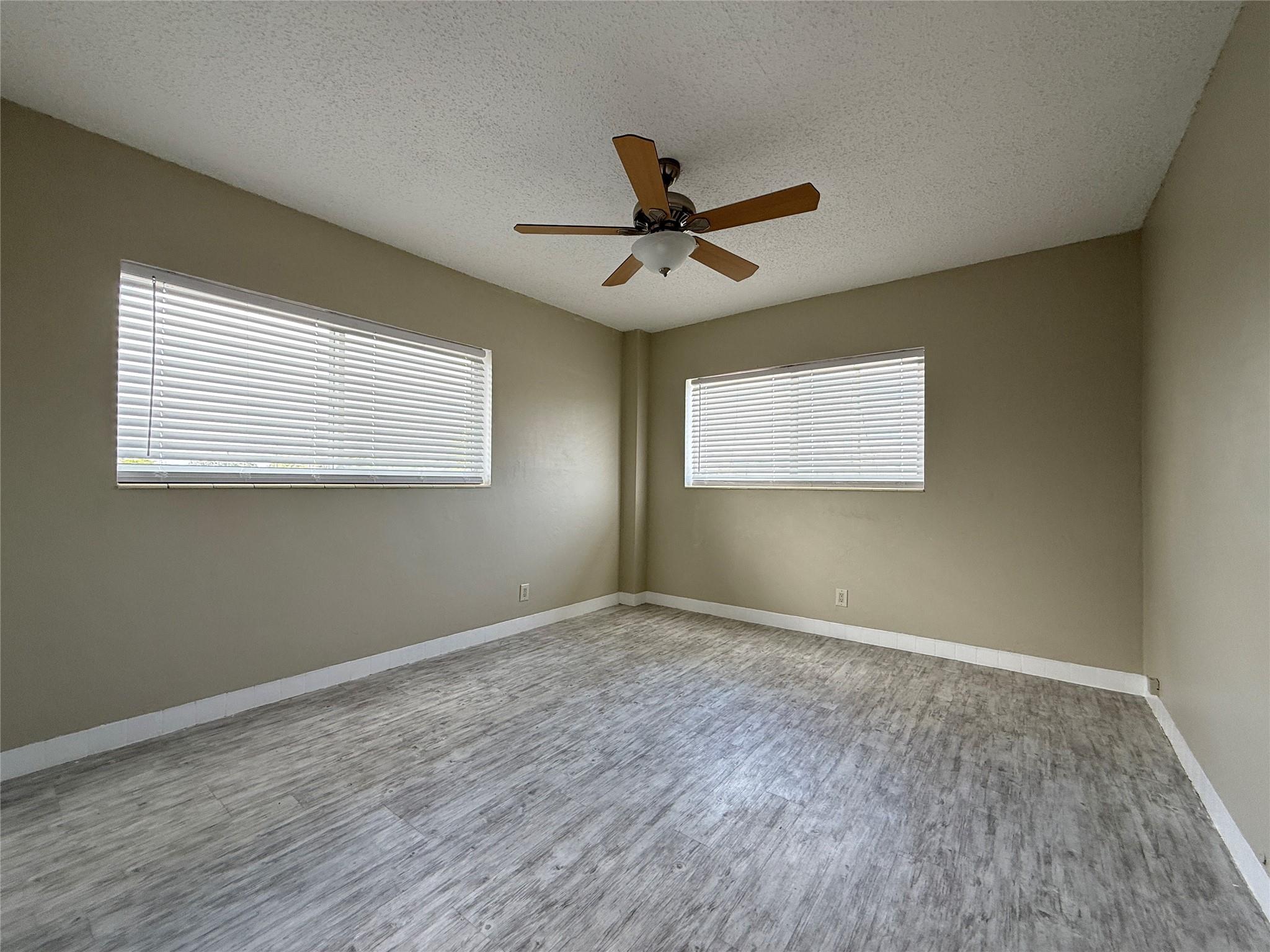 Oakland Park Second Add 1 - Residential Lease