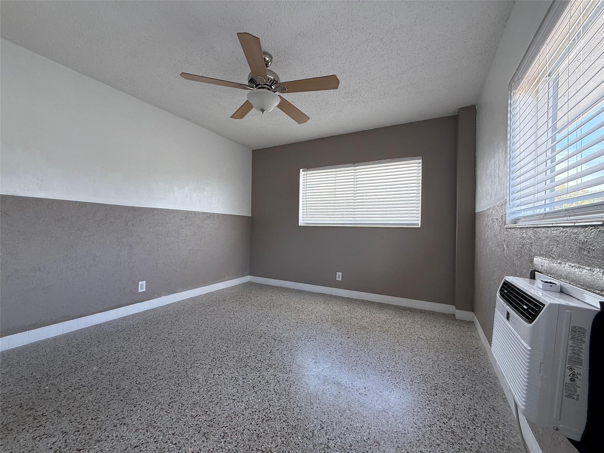 Oakland Park Second Add 1 - Residential Lease