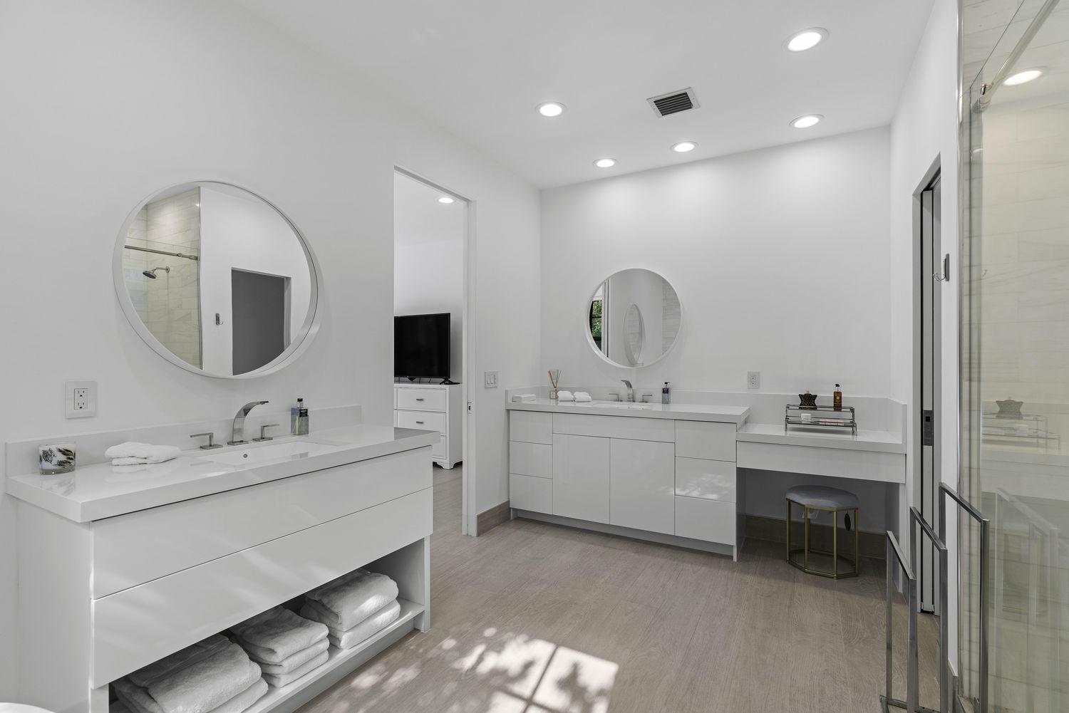 DODGE ESTATES LOT 21 & PART OF LOT 22 AS IN OR1770 - Residential