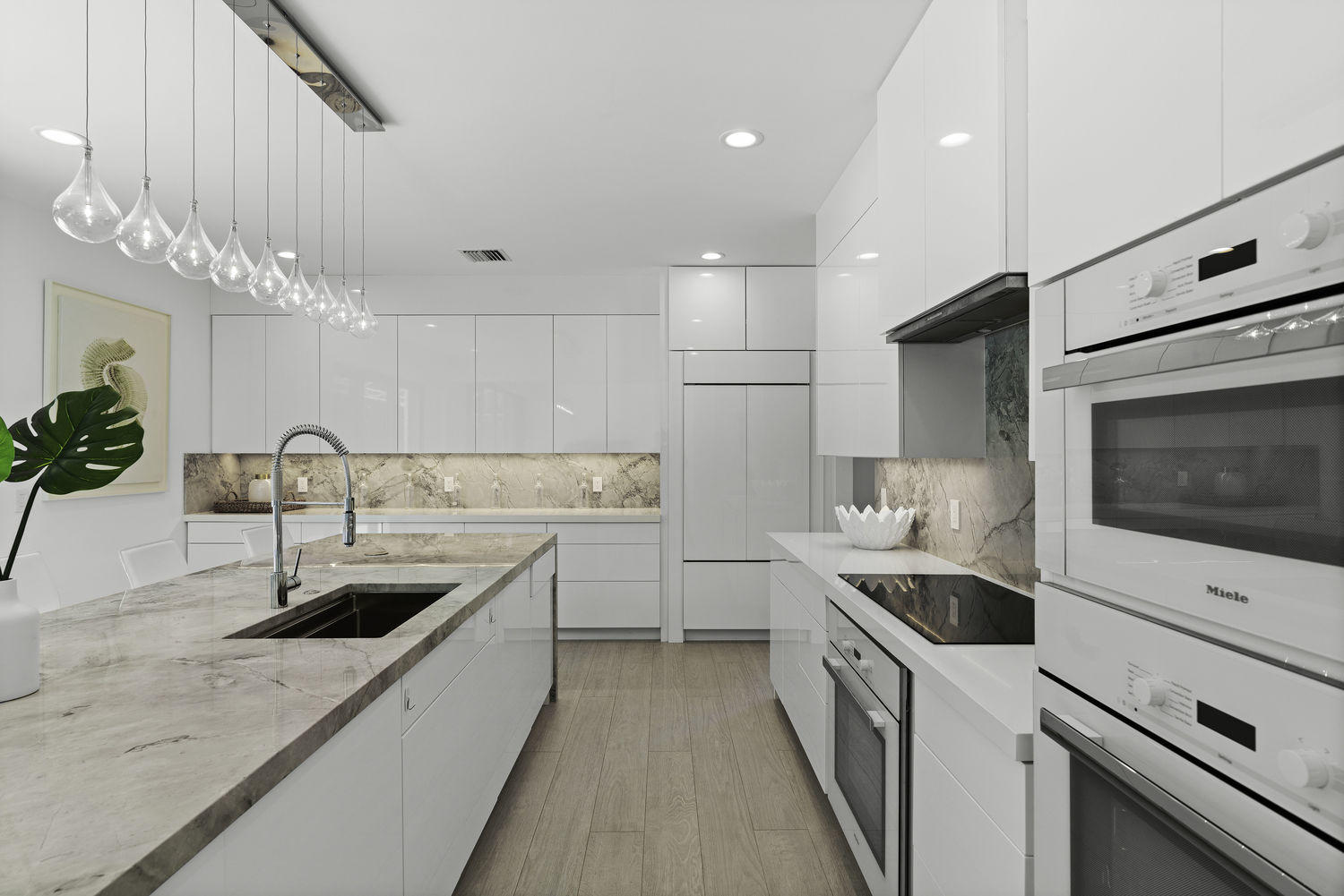 DODGE ESTATES LOT 21 & PART OF LOT 22 AS IN OR1770 - Residential