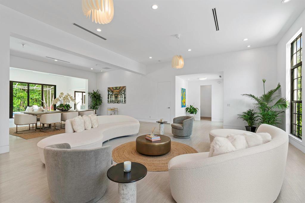 DODGE ESTATES LOT 21 & PART OF LOT 22 AS IN OR1770 - Residential