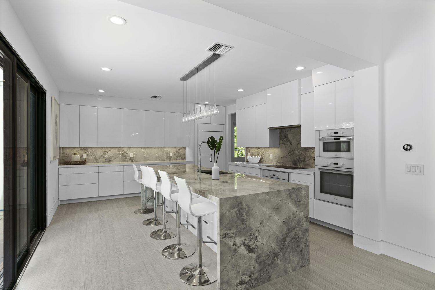 DODGE ESTATES LOT 21 & PART OF LOT 22 AS IN OR1770 - Residential