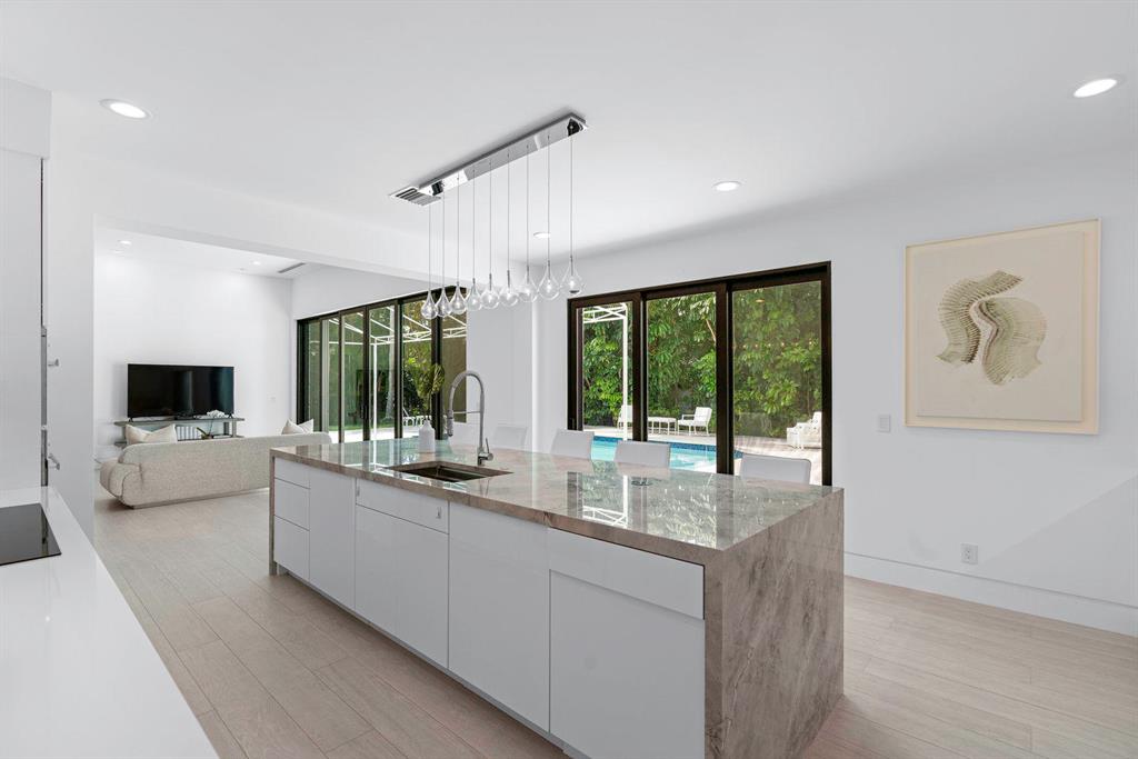 DODGE ESTATES LOT 21 & PART OF LOT 22 AS IN OR1770 - Residential