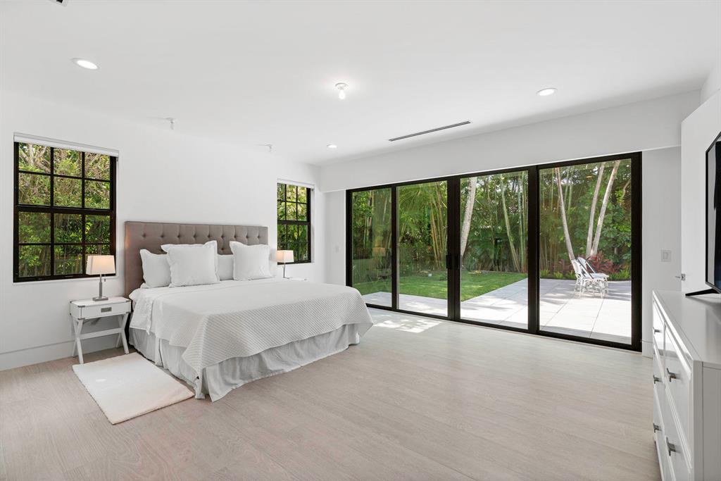 DODGE ESTATES LOT 21 & PART OF LOT 22 AS IN OR1770 - Residential