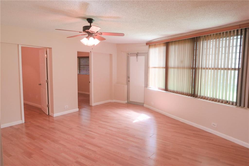 Westwood Commy 5 78-39 B - Residential Lease