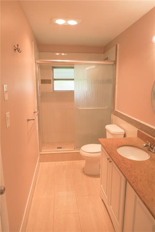 Westwood Commy 5 78-39 B - Residential Lease