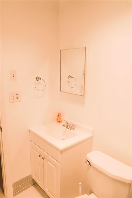 Westwood Commy 5 78-39 B - Residential Lease