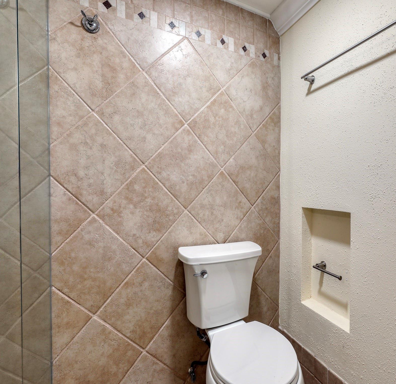 Cross Fox Condo - Residential Lease