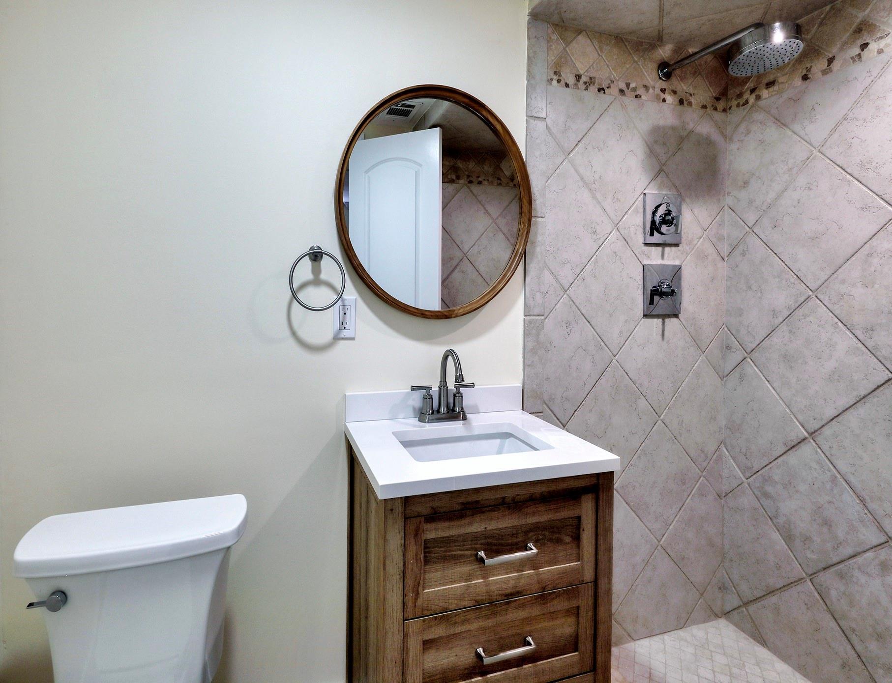 Cross Fox Condo - Residential Lease