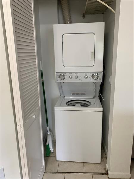 Marina Oaks Condo - Residential Lease