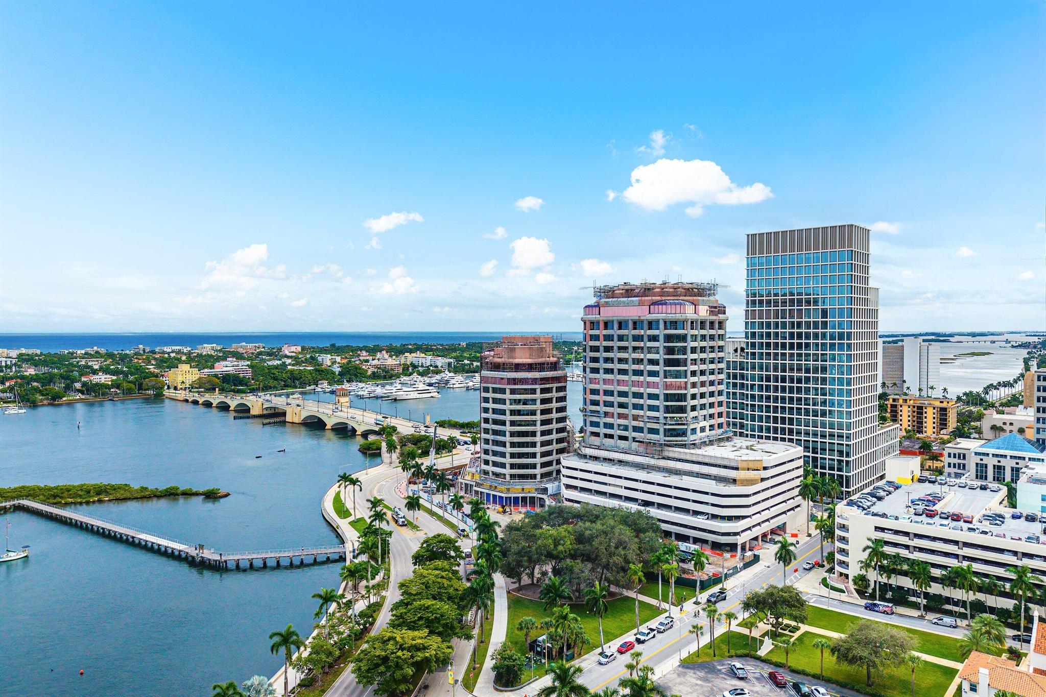 PLAZA OF THE PALM BEACHES - Residential