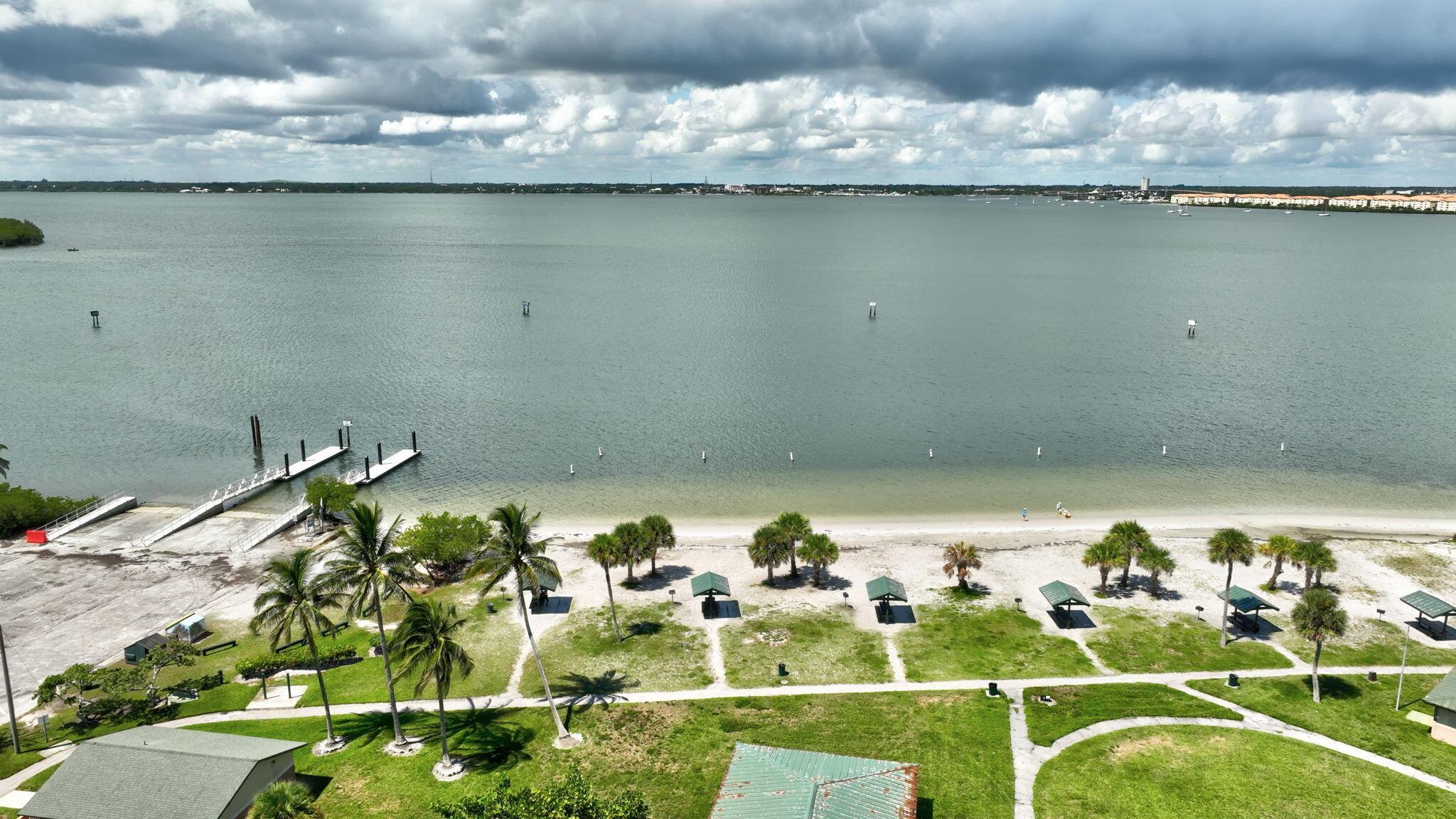 SURFSIDE UNIT 1 SUBDIVISI - Residential Lease