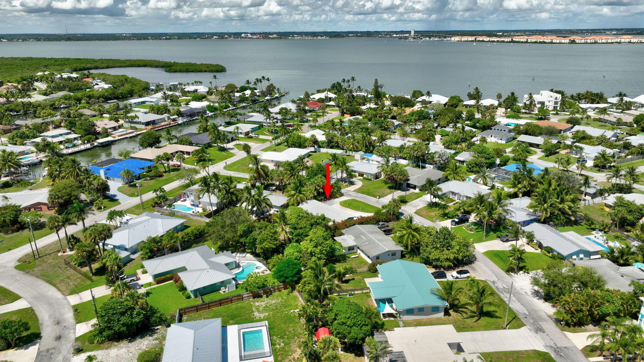 SURFSIDE UNIT 1 SUBDIVISI - Residential Lease