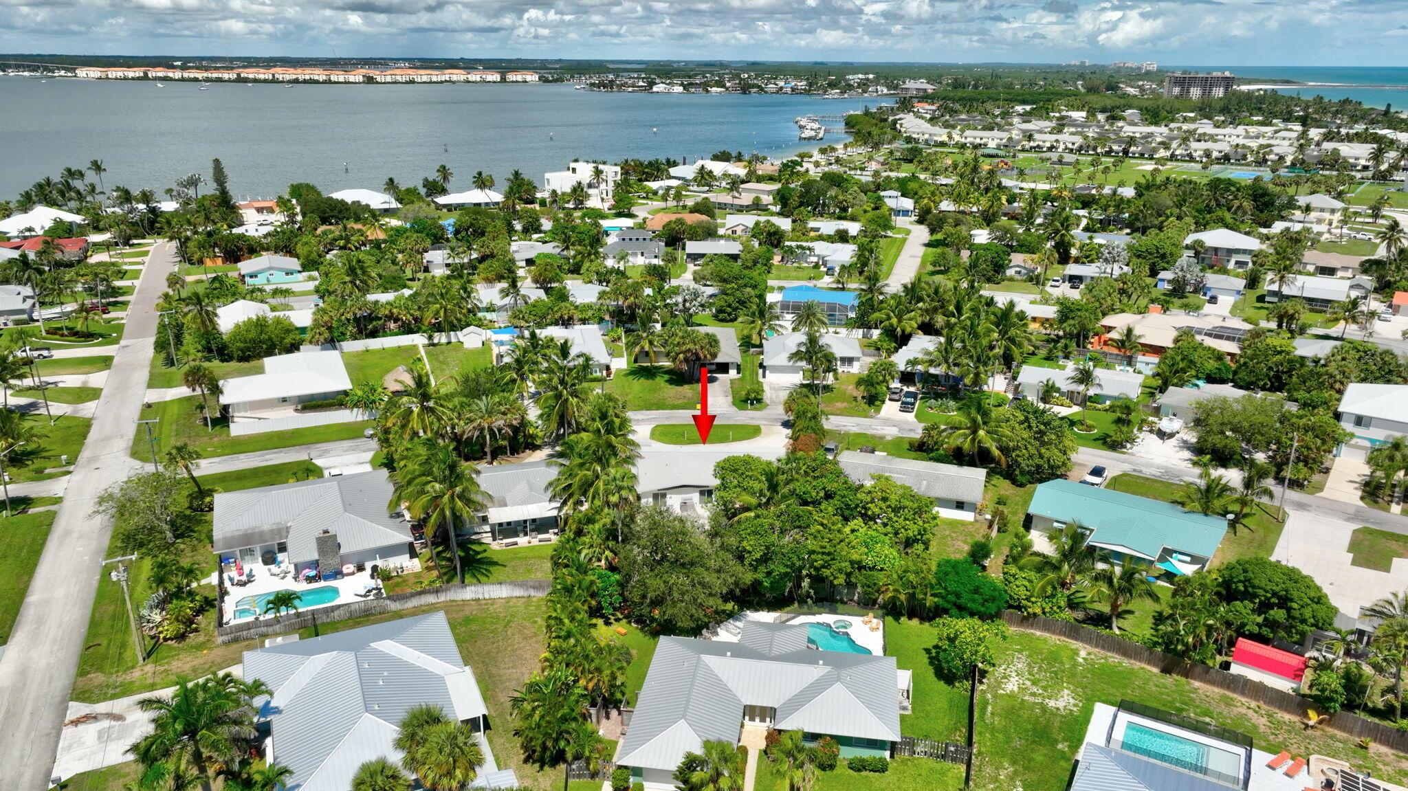 SURFSIDE UNIT 1 SUBDIVISI - Residential Lease