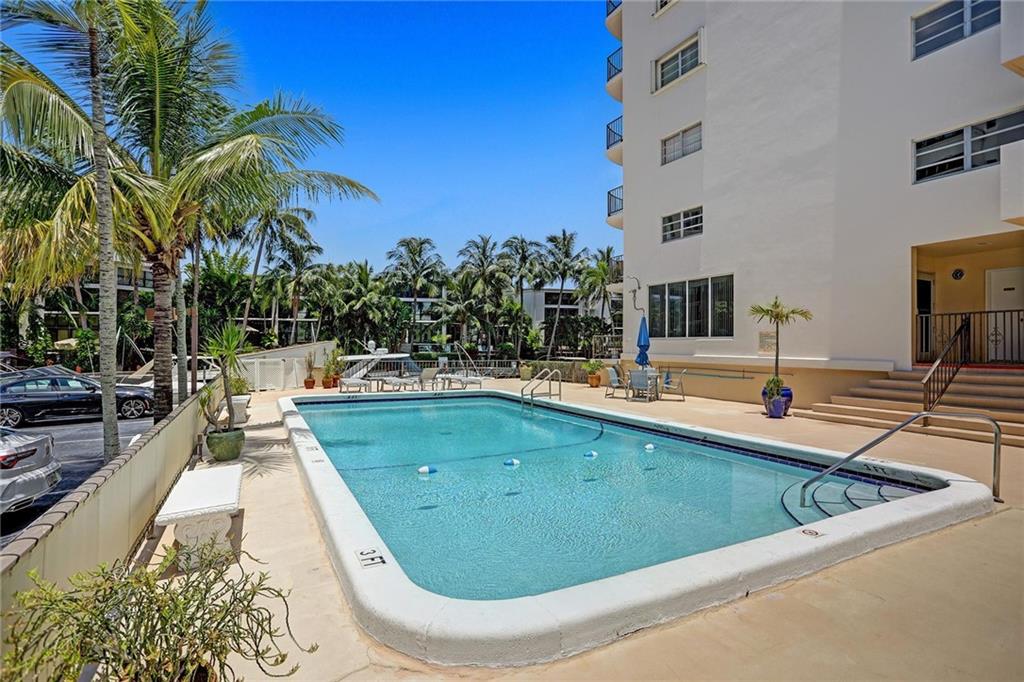 Ridgeview Towers - Residential