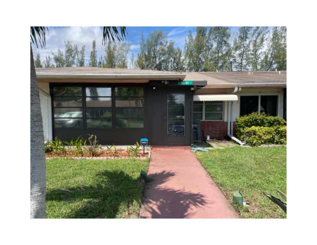 Photo of 14381 CAMPANELLI Drive, Delray Beach, FL 33484 (MLS # B26058288)