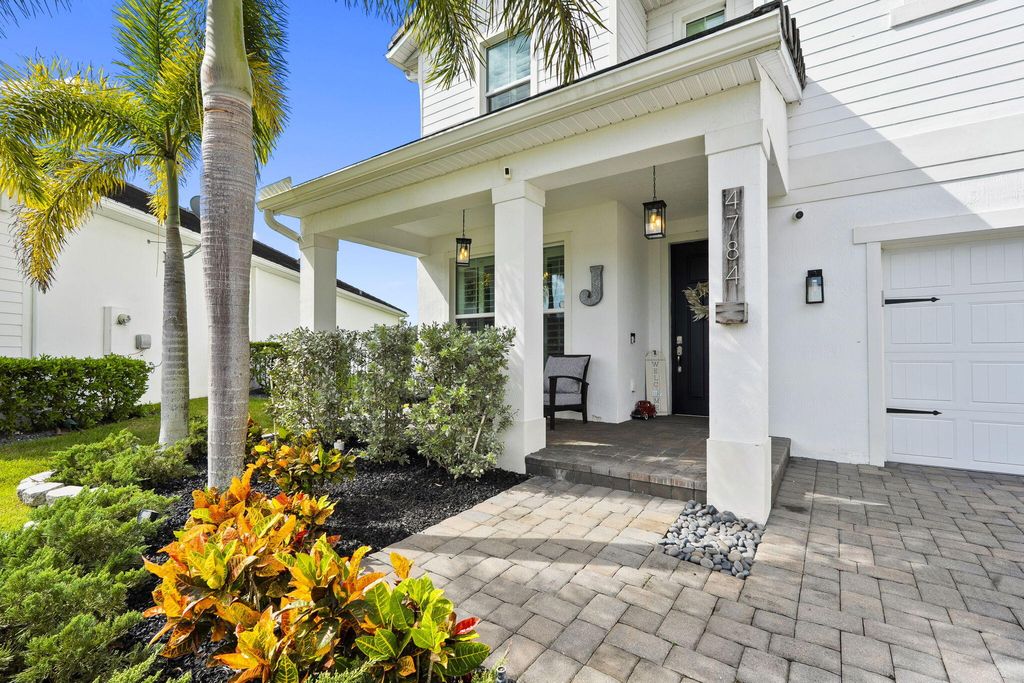 Photo of 4784 SW Briarwood Court, Stuart, FL 34997 (MLS # R11133731)