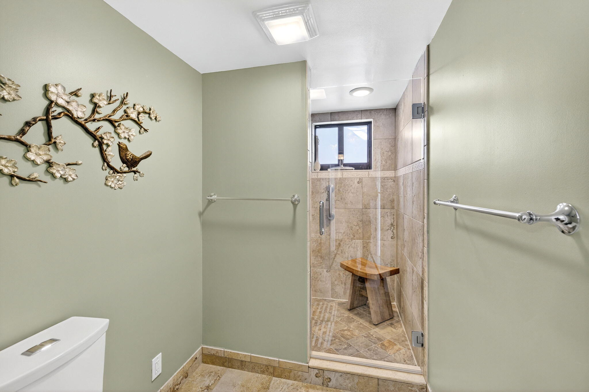 ROGERS CONDO - Residential