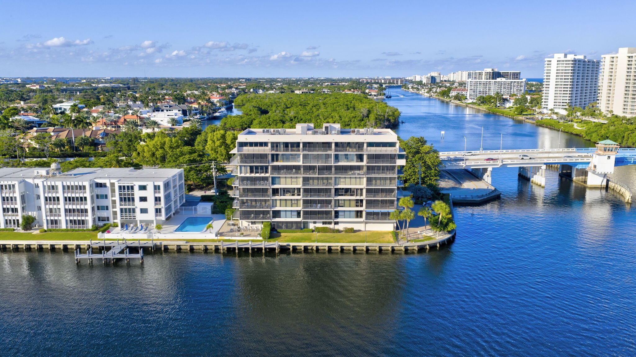 ROGERS CONDO - Residential