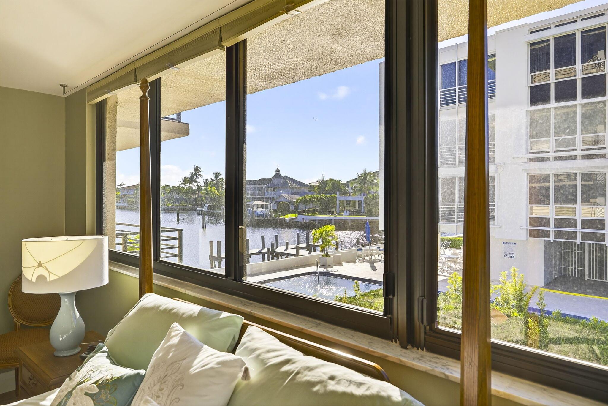 ROGERS CONDO - Residential