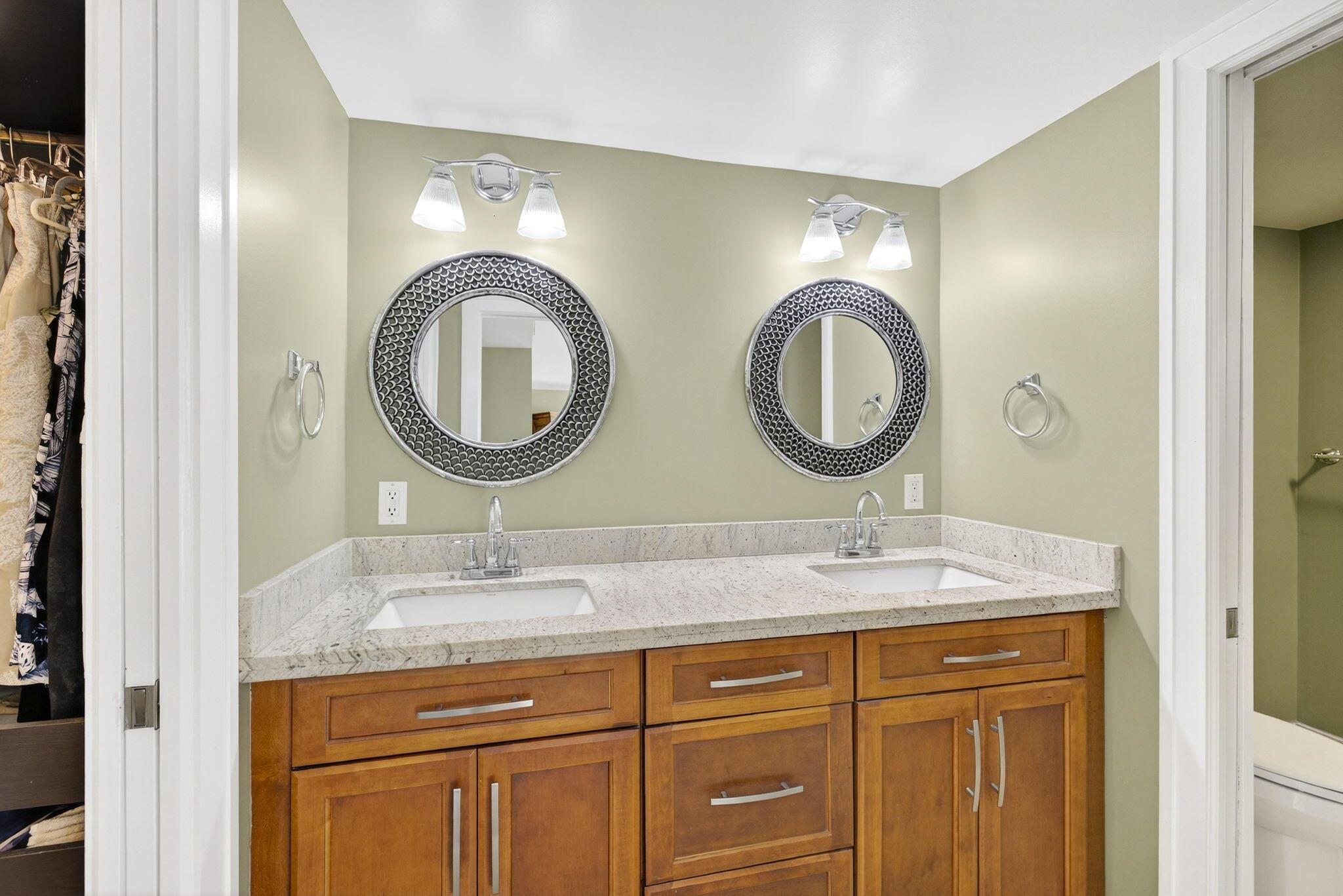 ROGERS CONDO - Residential