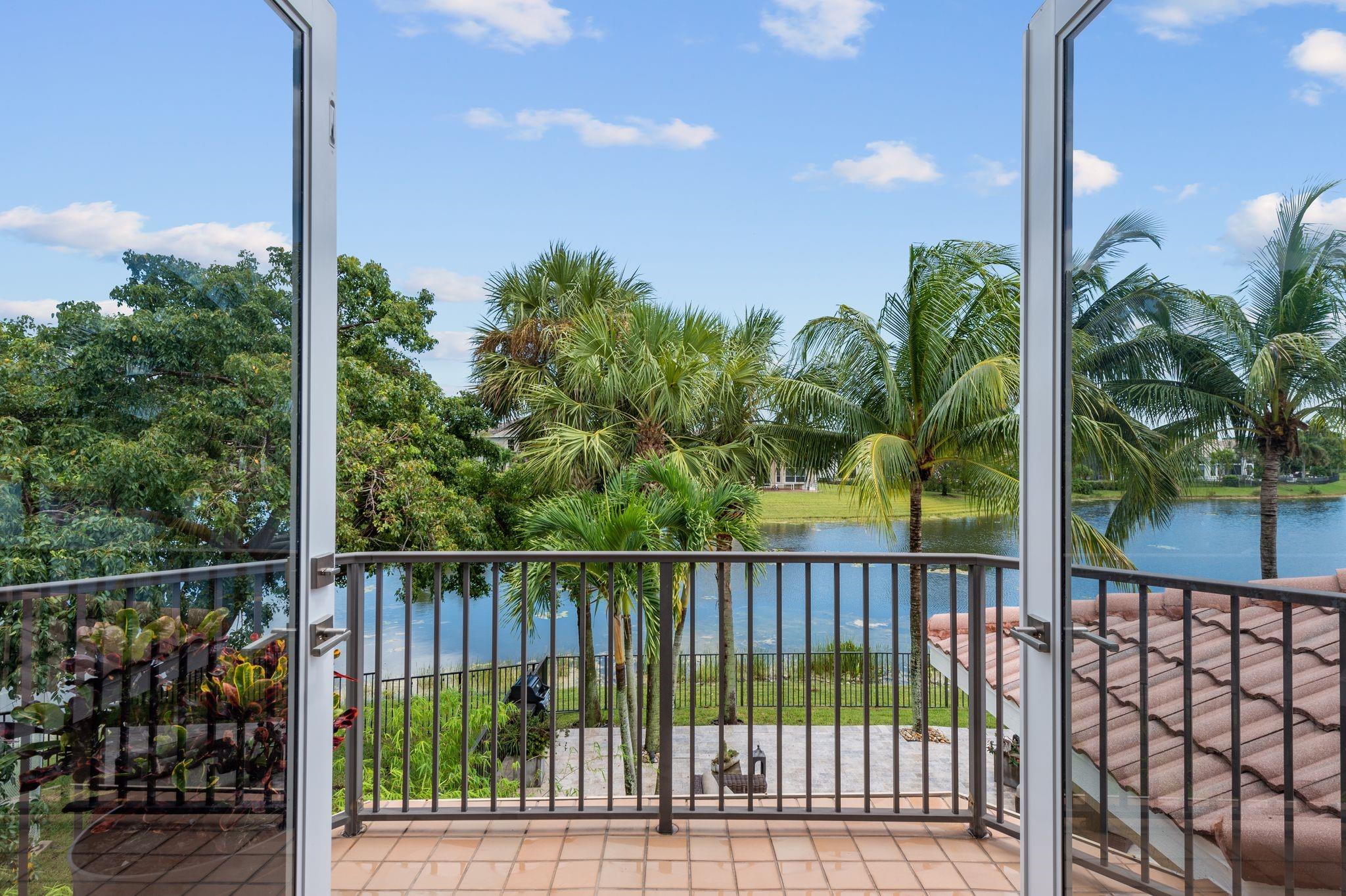 Heron Bay Central 171-23 - Residential