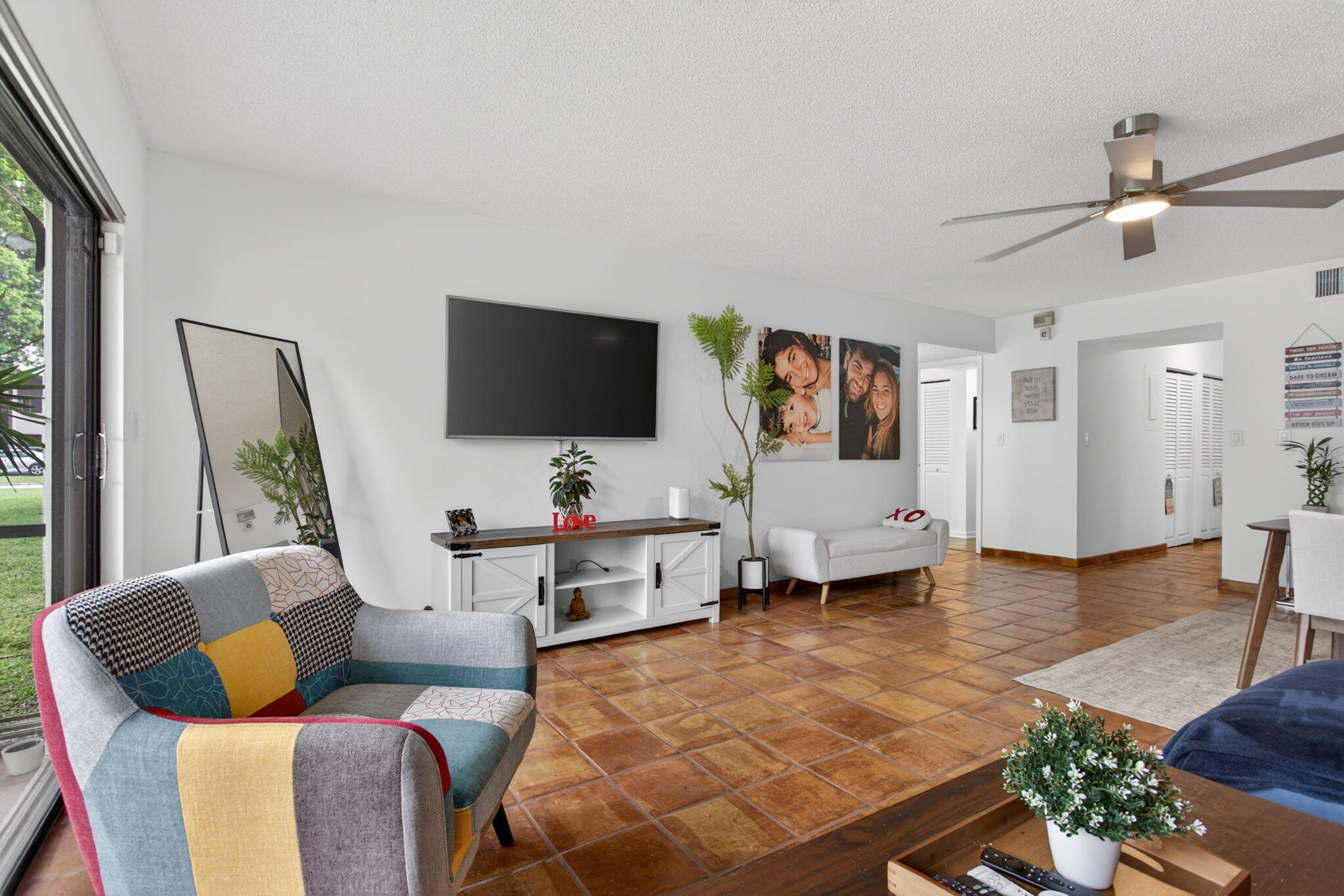 LAURELS AT MARGATE CONDO - Residential