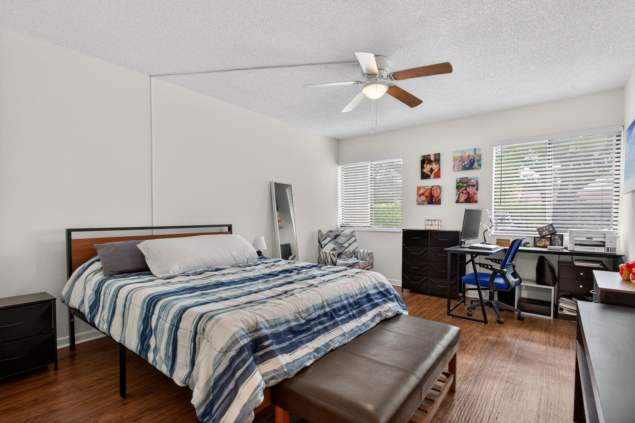 LAURELS AT MARGATE CONDO - Residential