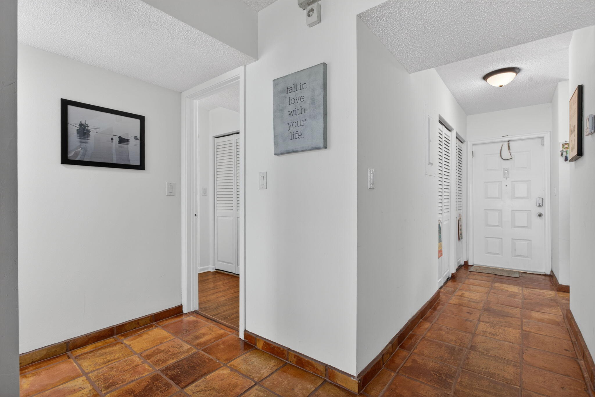 LAURELS AT MARGATE CONDO - Residential