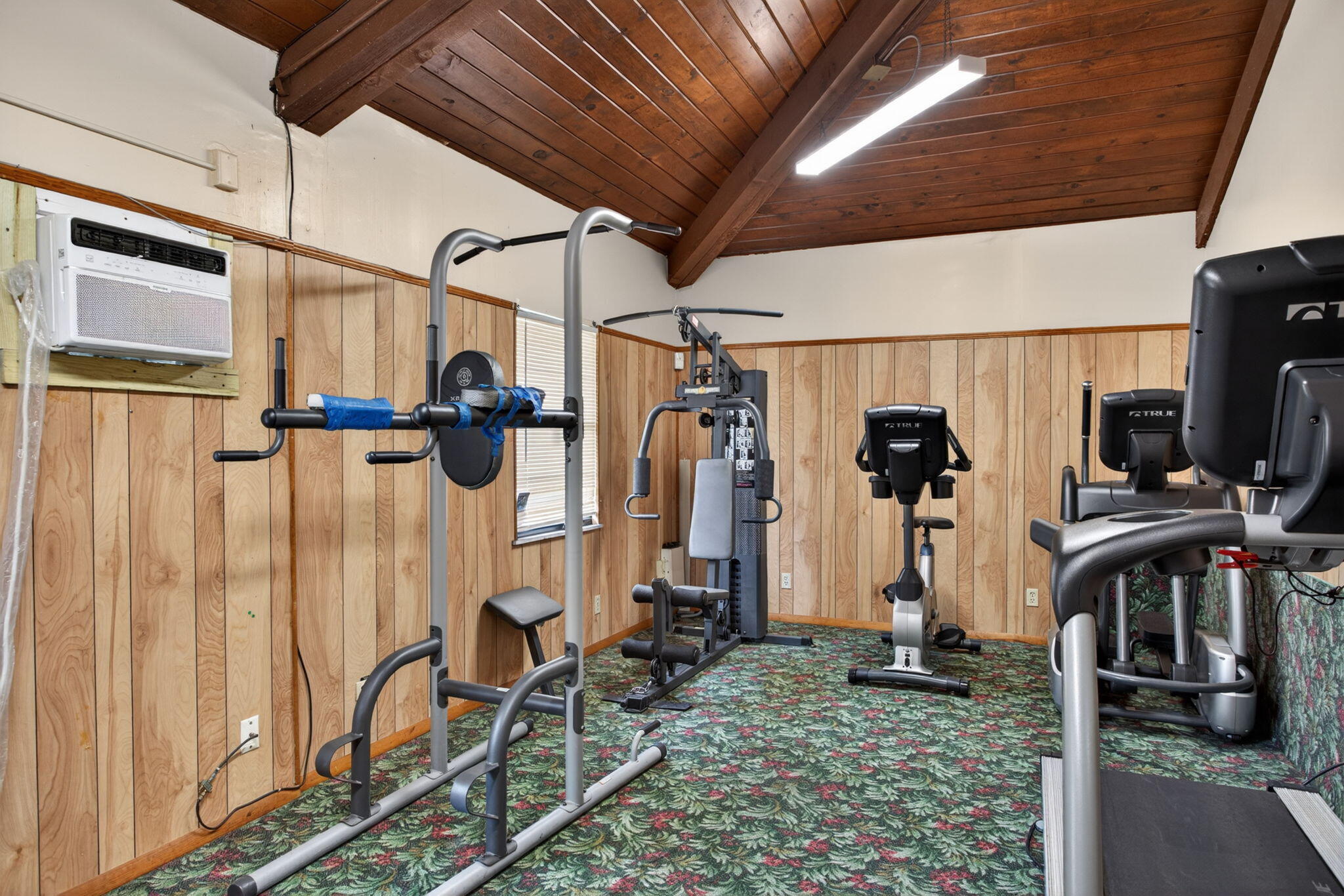 LAURELS AT MARGATE CONDO - Residential